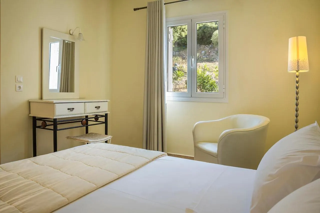 Aparthotel Dionysos Village Resort Lassi